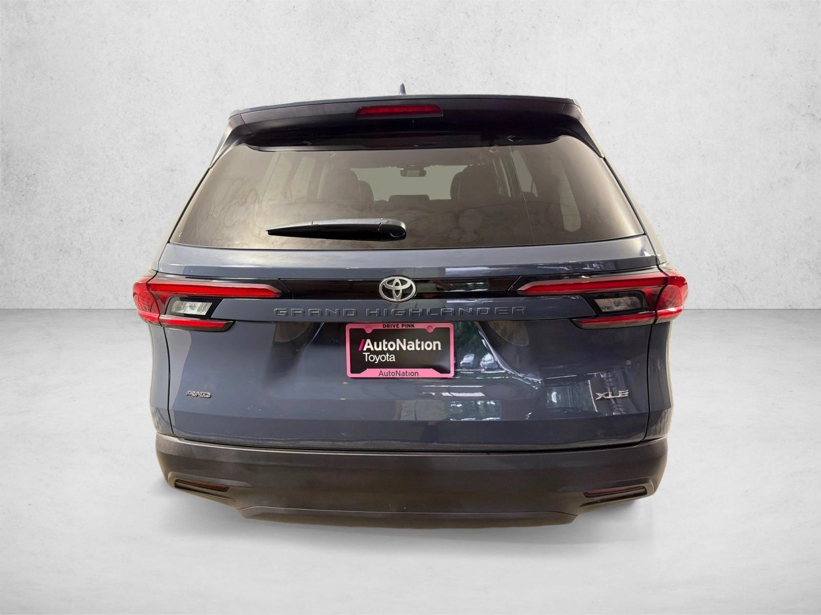 Used 2025 Toyota Grand Highlander XLE SUV