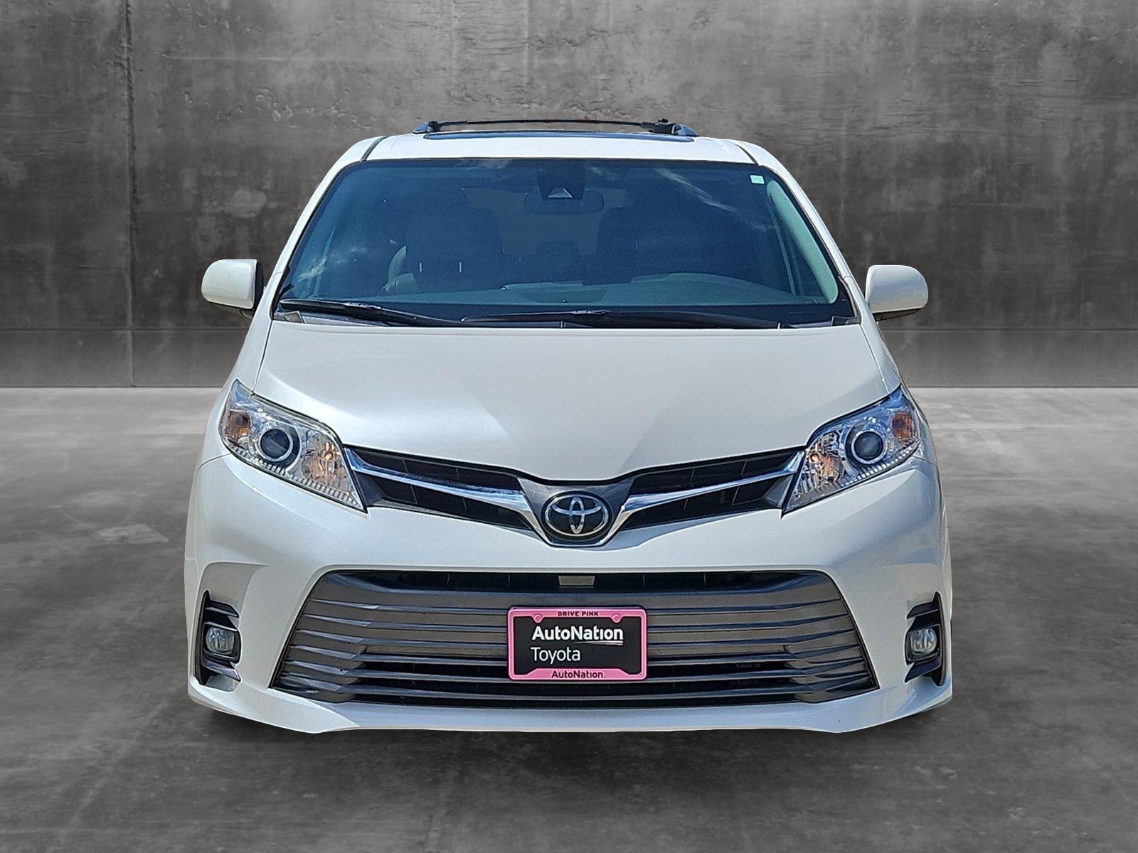 Used 2020 Toyota Sienna XLE Premium with VIN 5TDYZ3DC1LS040636 for sale in Houston, TX