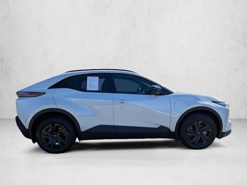 Certified 2026 Toyota C-HR SE SUV