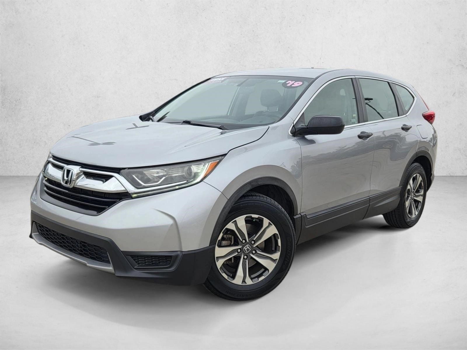 2019 Honda CR-V LX's photo