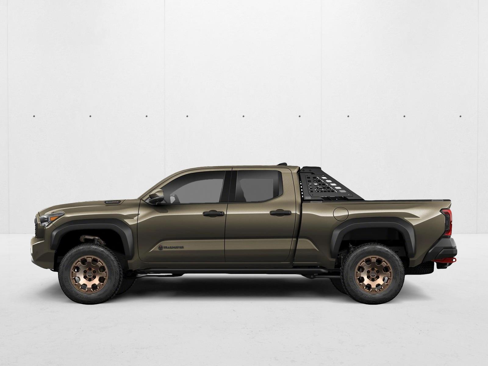 2025 Toyota Tacoma Trailhunter 4x4 photo 2