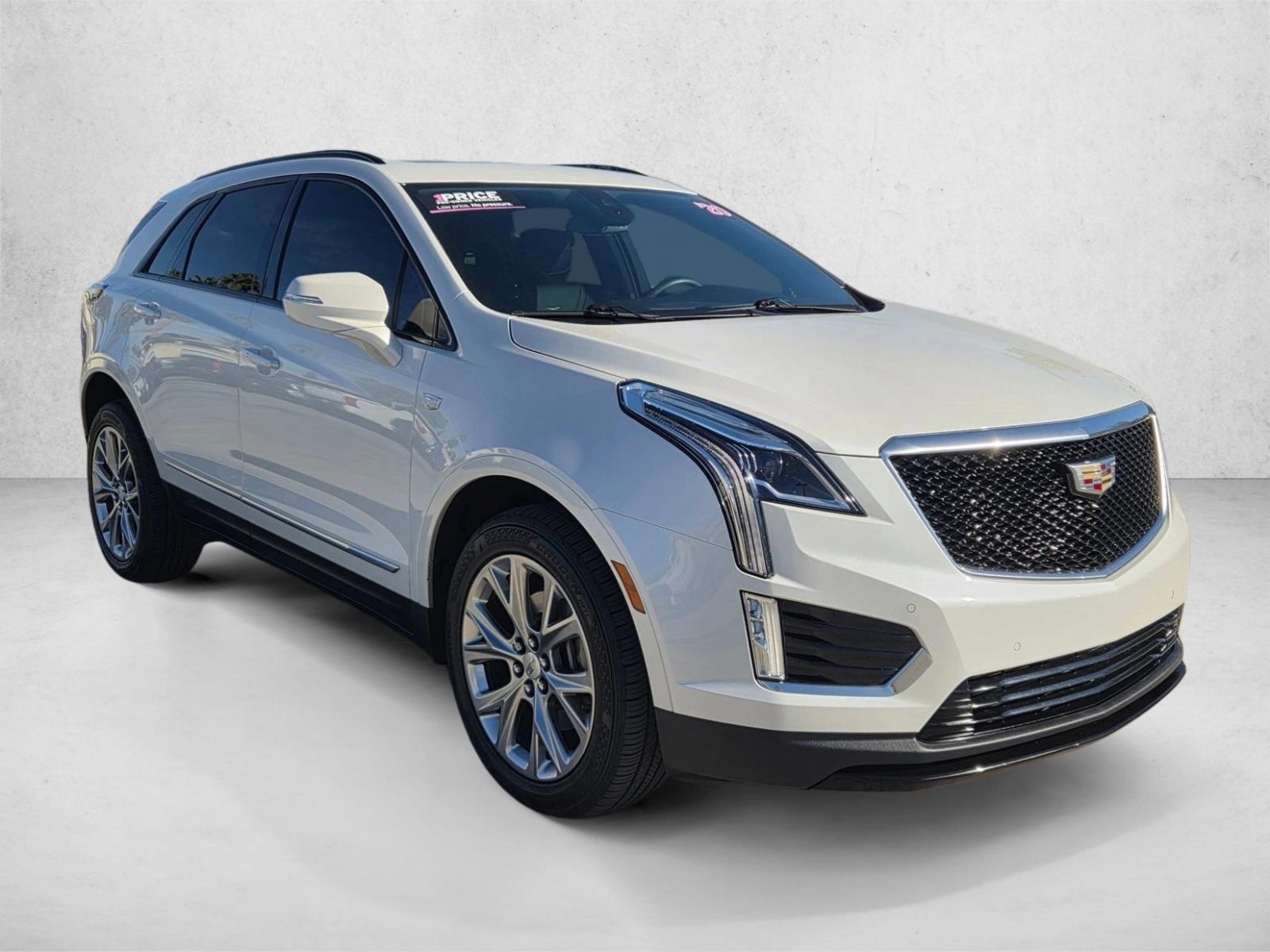 2020 Cadillac XT5 Sport photo 3