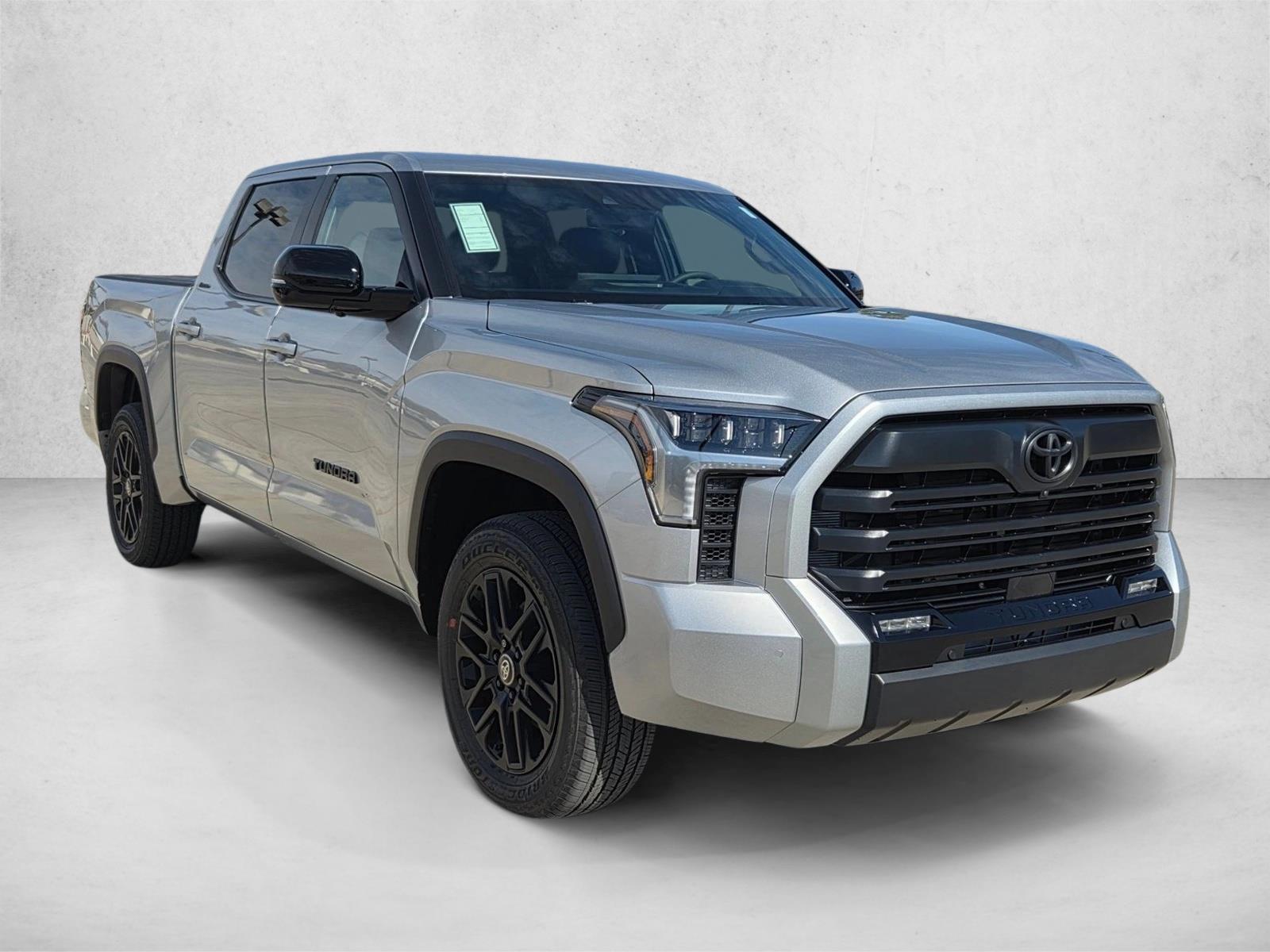 2026 Toyota Tundra Limited - Photo 7
