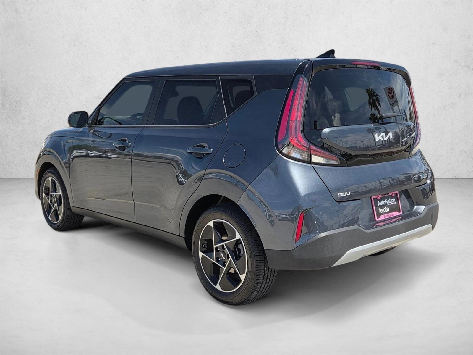 2023 Kia Soul EX - Photo 8