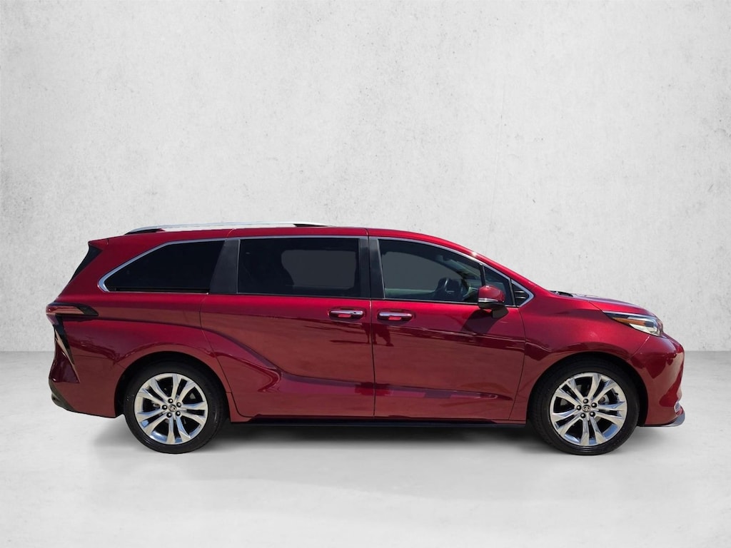 Certified 2023 Toyota Sienna Platinum 7 Passenger Van Passenger Van