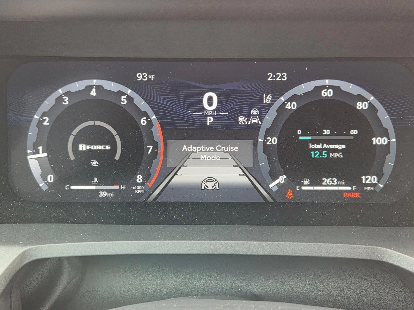 2025 Toyota Tacoma TRD Off Road - Photo 11