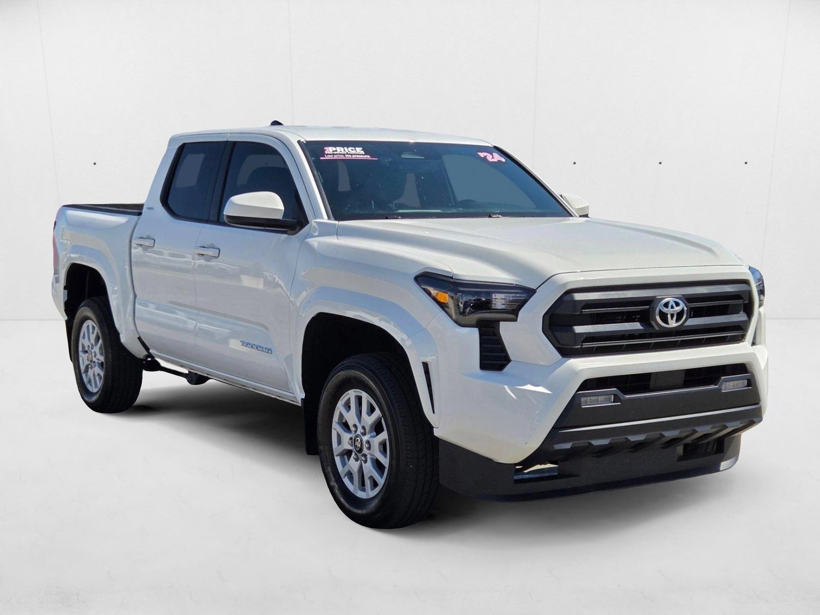 2024 Toyota Tacoma SR5 photo 4