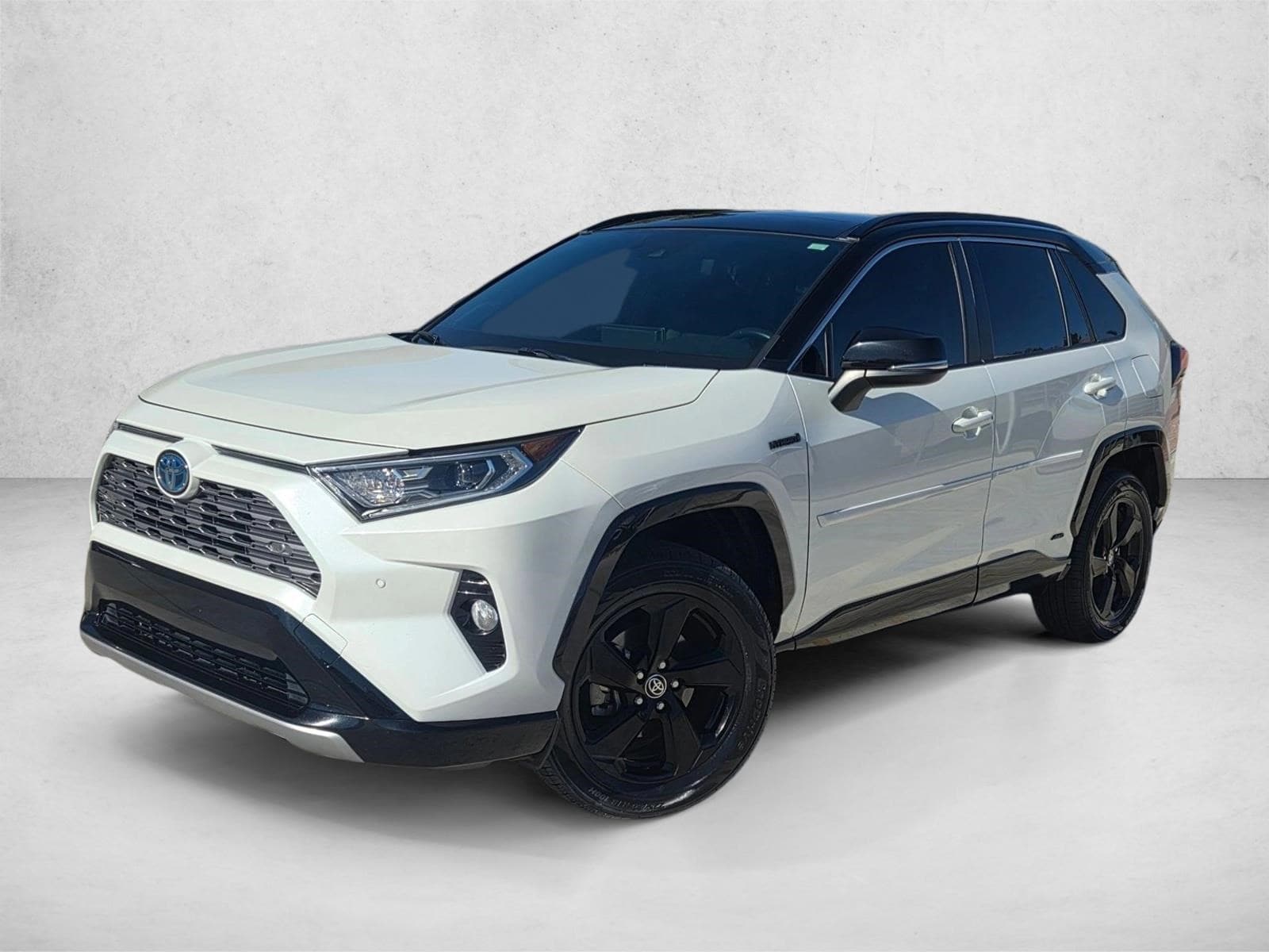 2020 Toyota RAV4 XSE