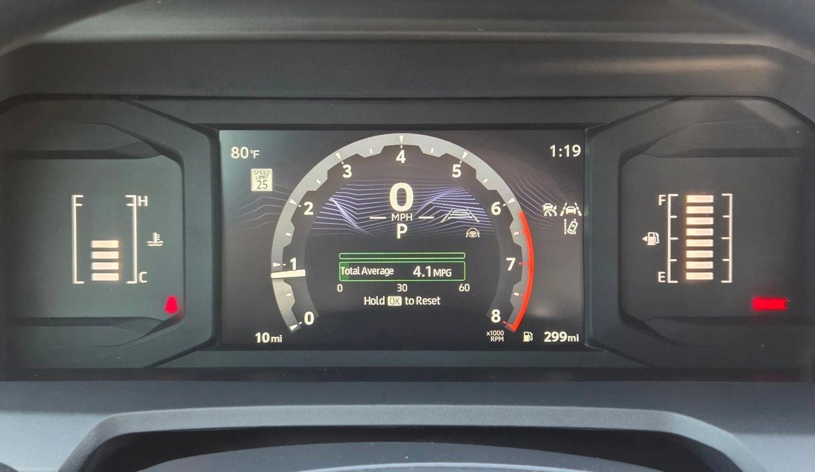2026 Toyota Tacoma SR5 - Photo 11
