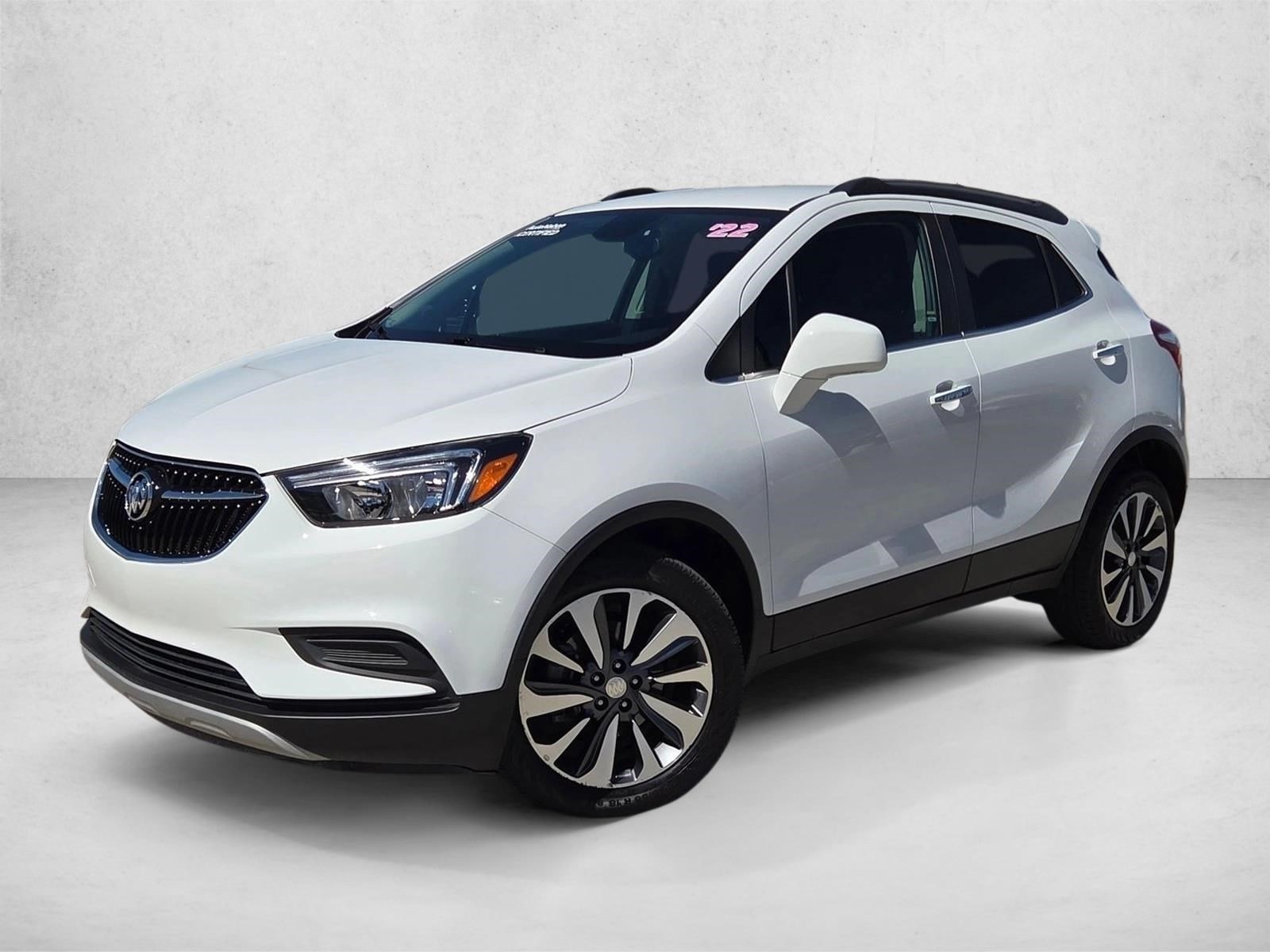 2022 Buick Encore Preferred's photo
