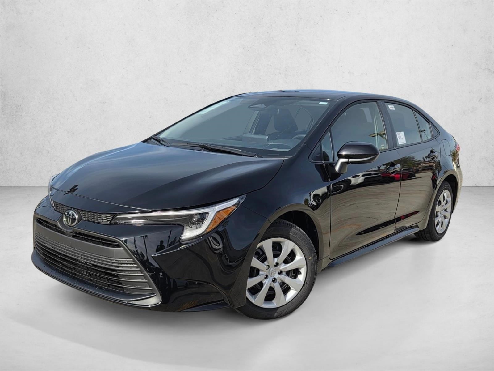 2026 Toyota Corolla LE's photo