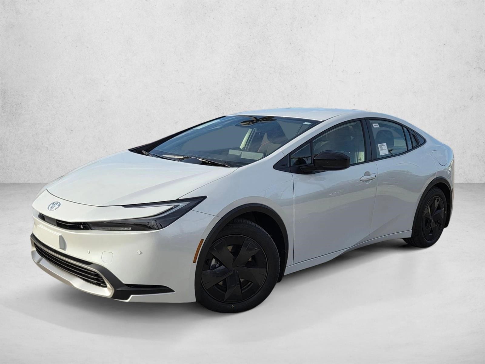 2026 Toyota Prius SE's photo