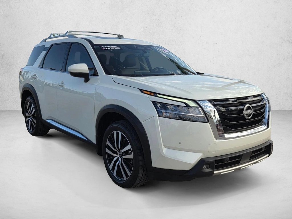 Used 2024 Nissan Pathfinder Platinum SUV