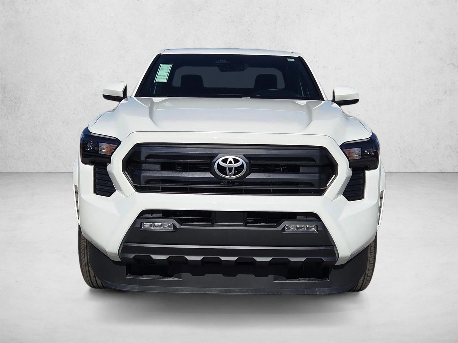 2026 Toyota Tacoma SR5 - Photo 6