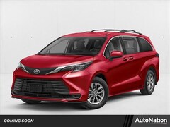 2026 Toyota Sienna LE 8 PASSENGER