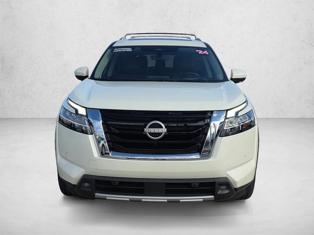 Used 2024 Nissan Pathfinder Platinum SUV