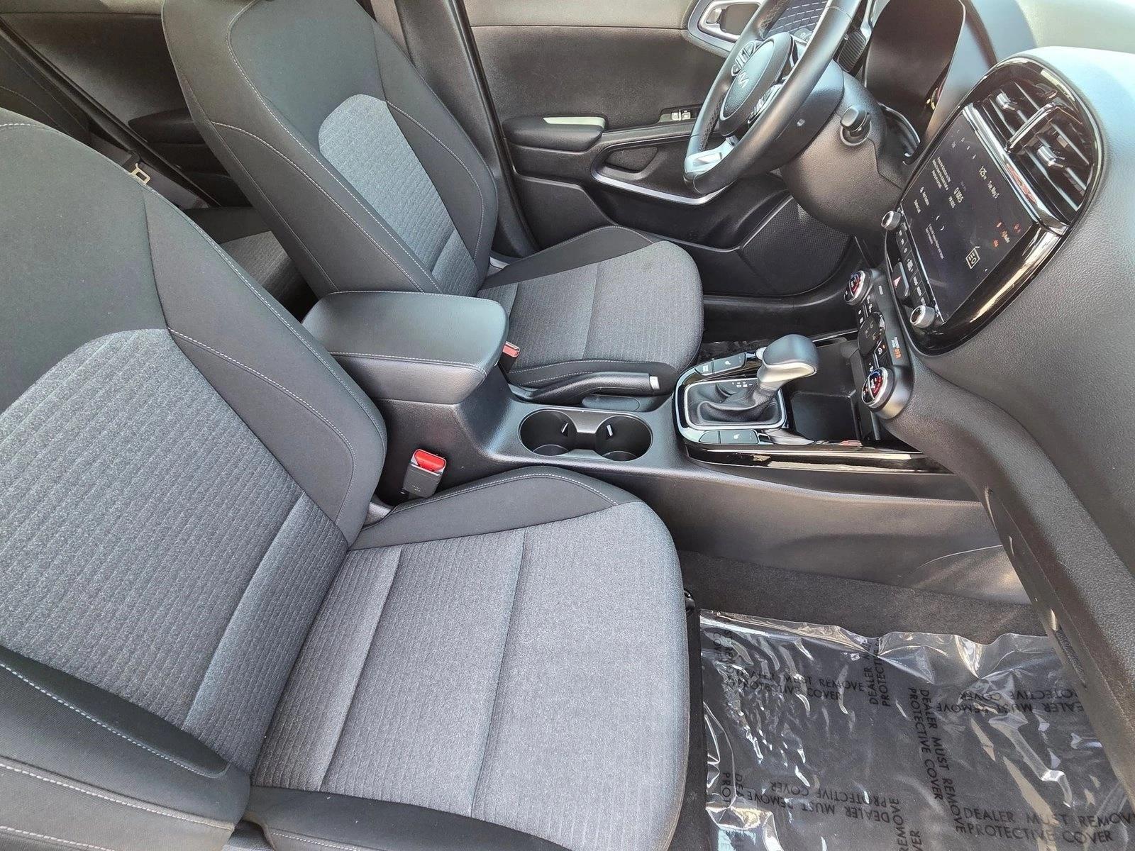 2023 Kia Soul EX - Photo 19