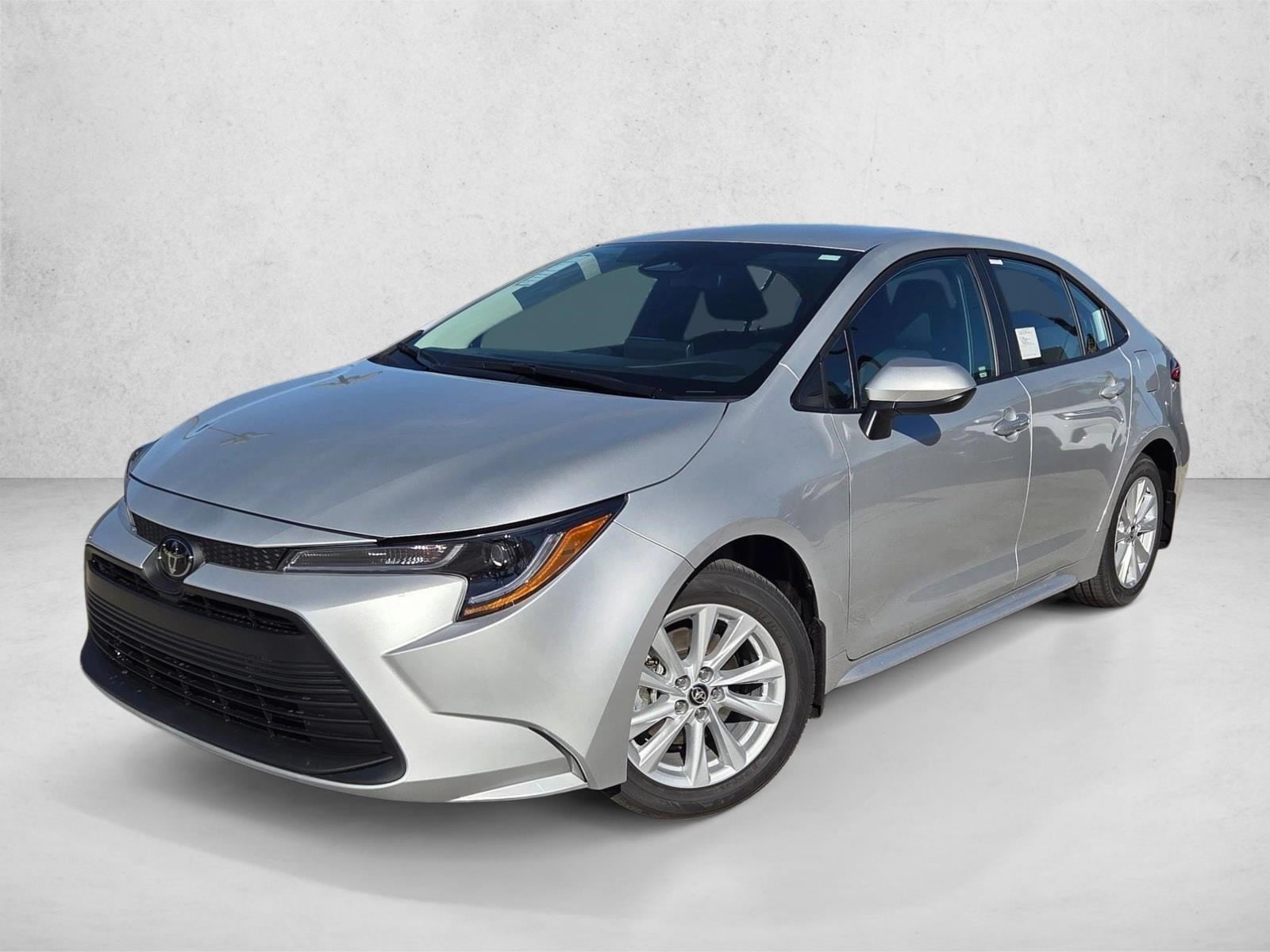 2026 Toyota Corolla LE's photo