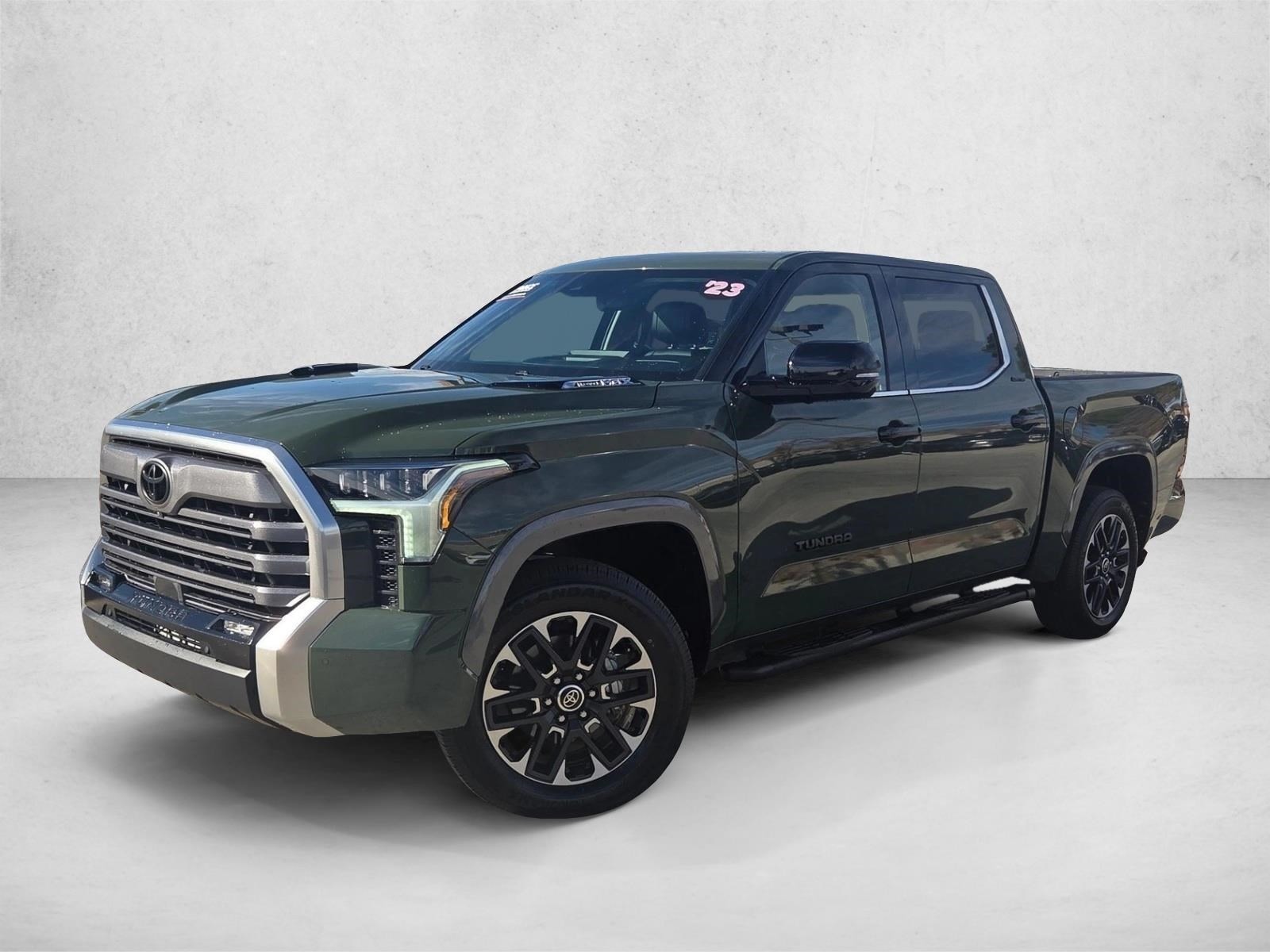 2023 Toyota Tundra Limited's photo