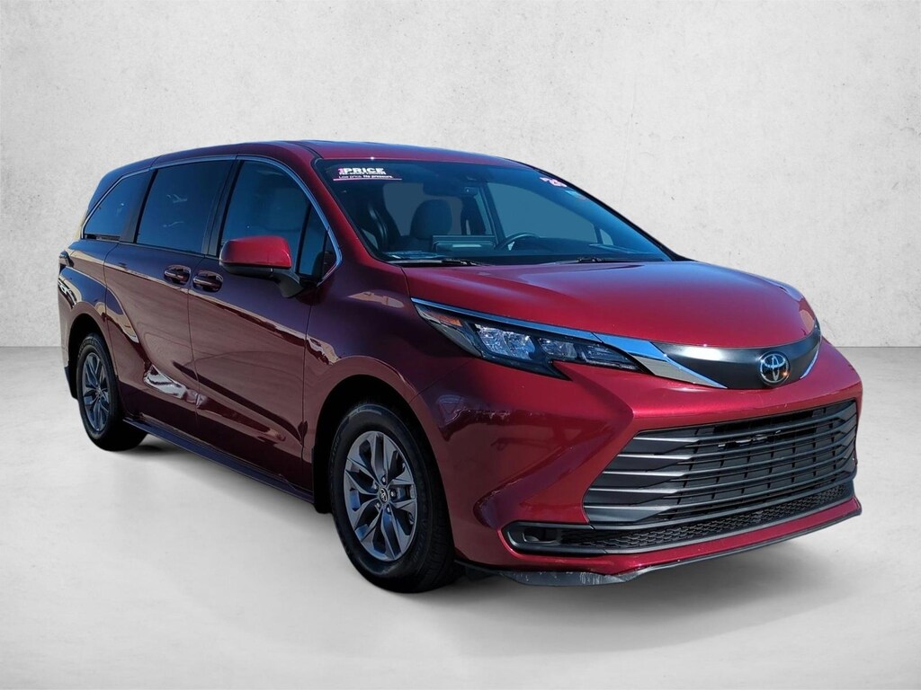 Certified 2026 Toyota Sienna LE 8 Passenger Van Passenger Van