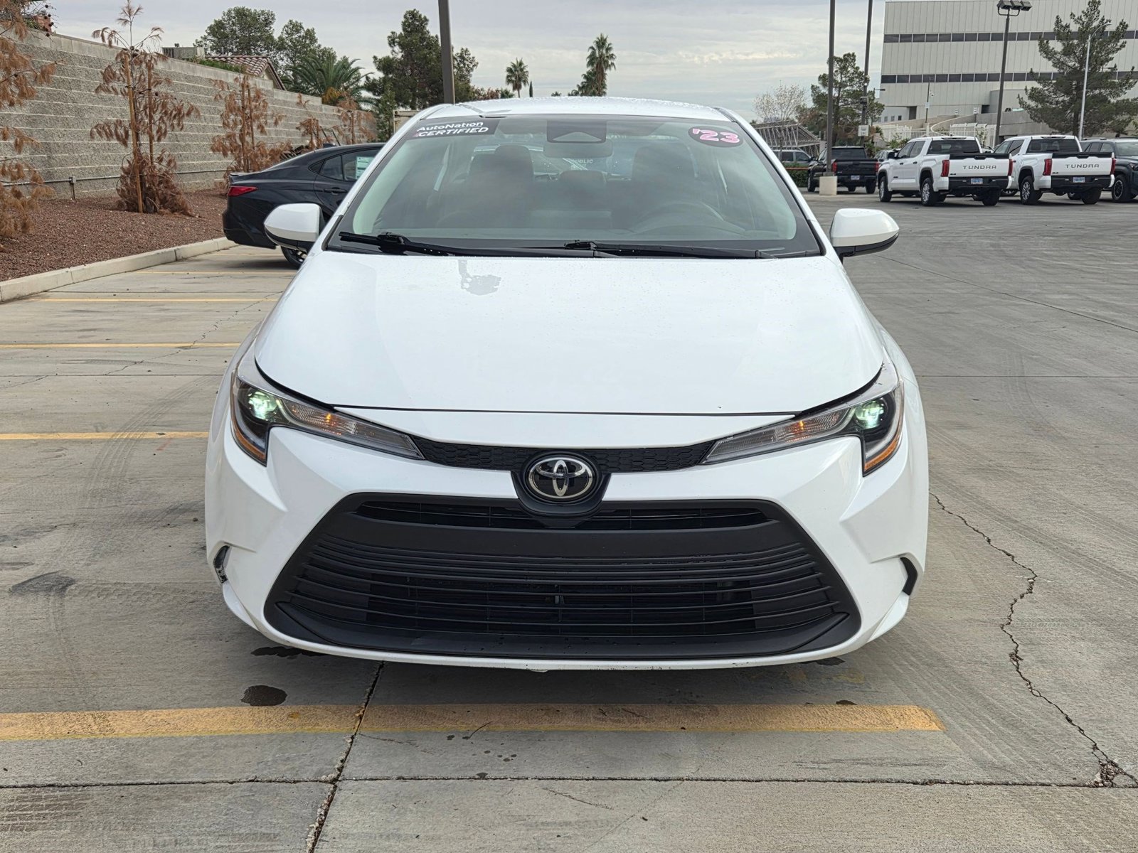 2023 Toyota Corolla LE photo 2