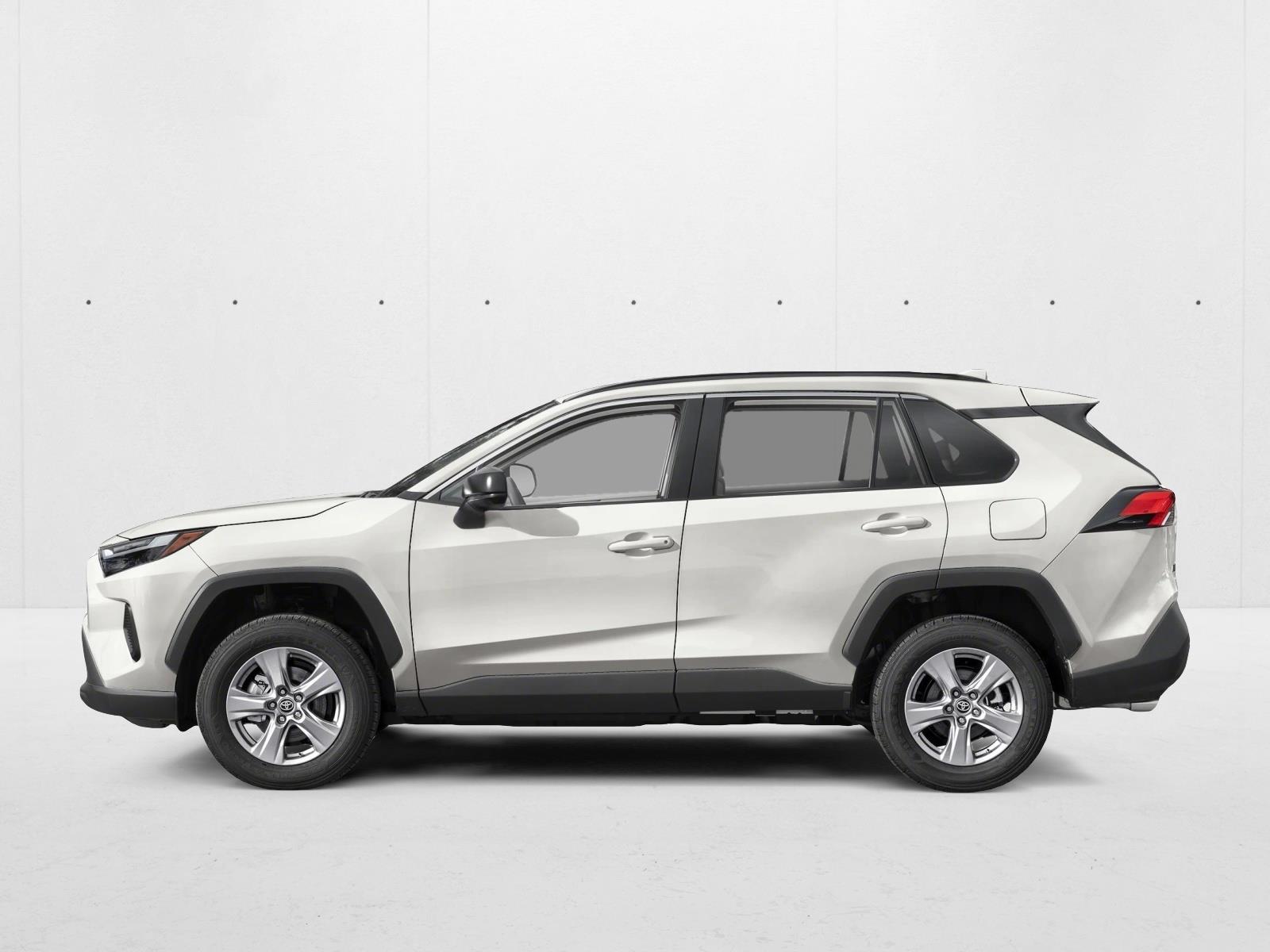 2025 Toyota RAV4 Hybrid LE photo 3
