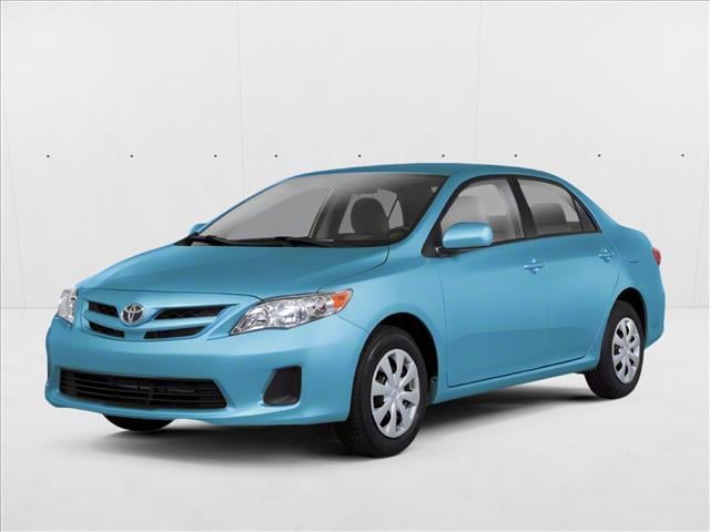 2013 Toyota Corolla LE's photo