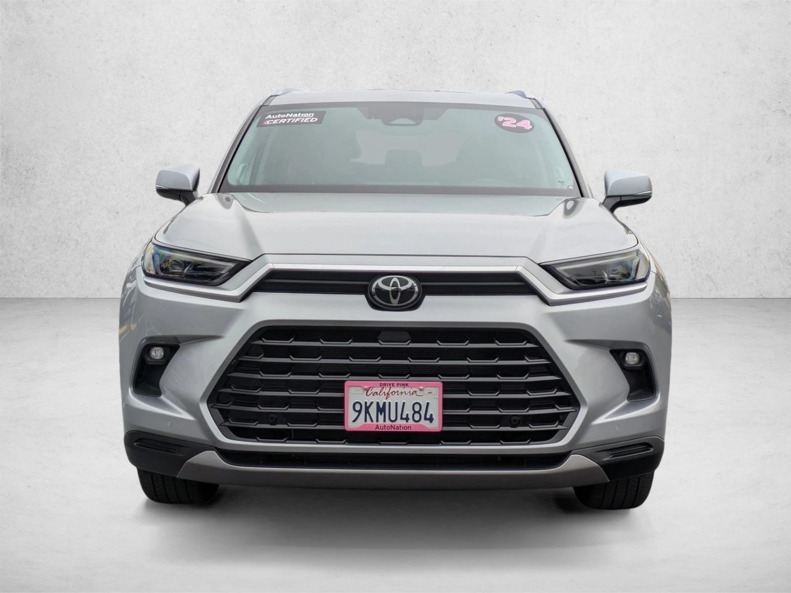 2024 Toyota Grand Highlander Limited photo 2