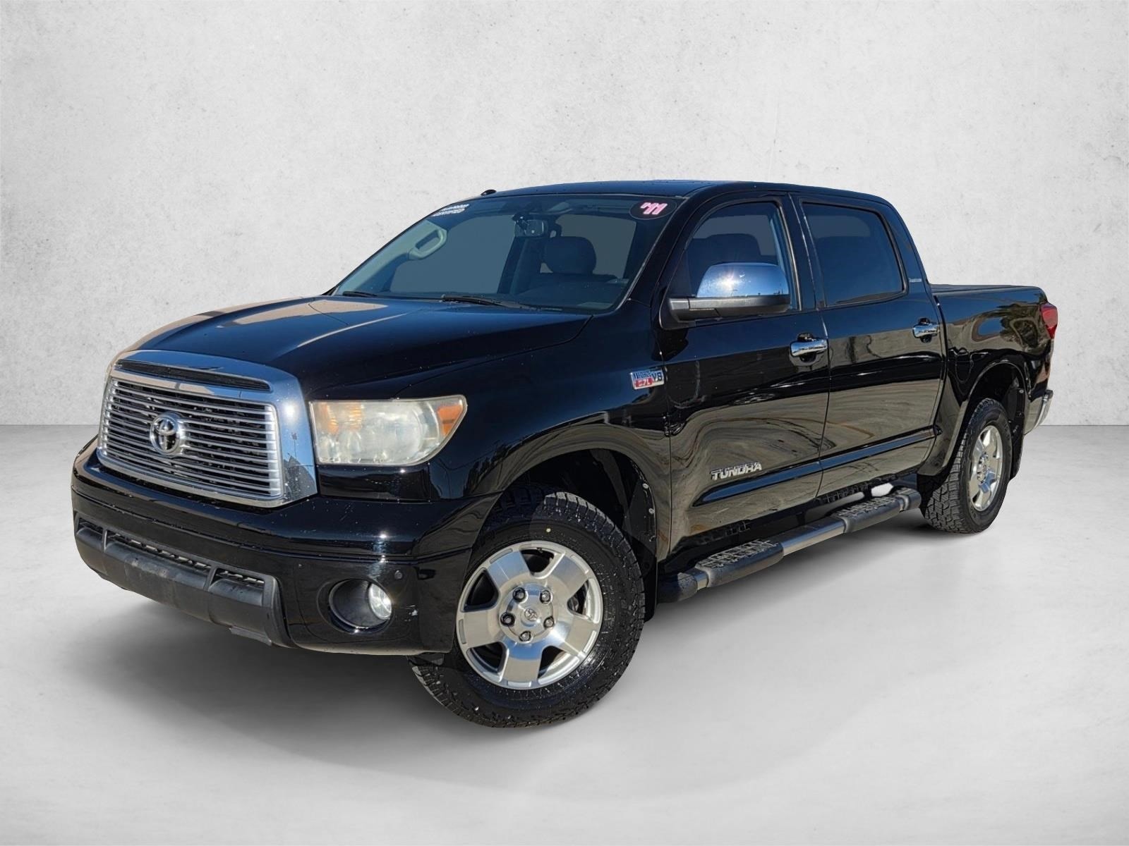 2011 Toyota Tundra Limited's photo