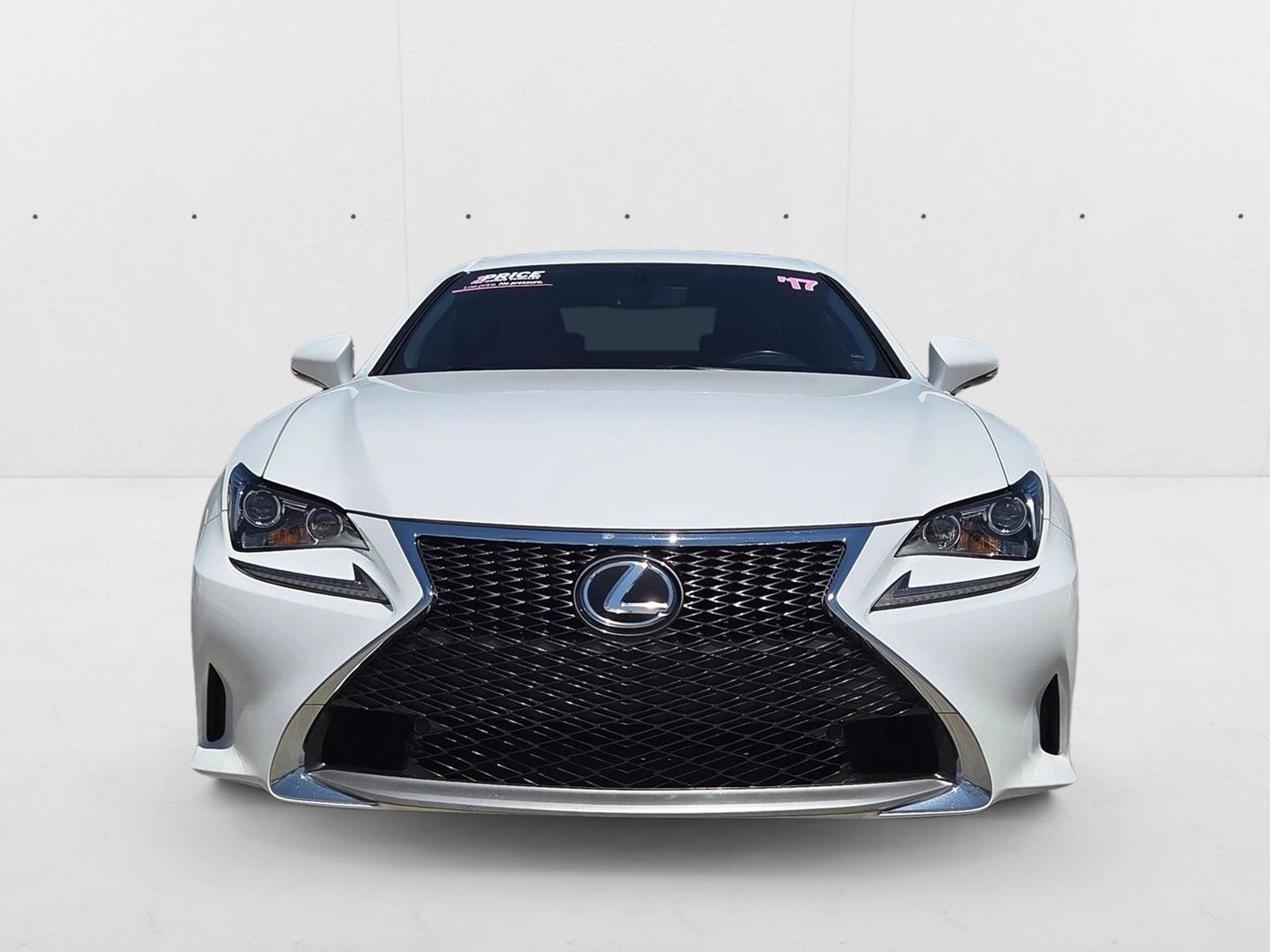 2017 Lexus RC 200t photo 2