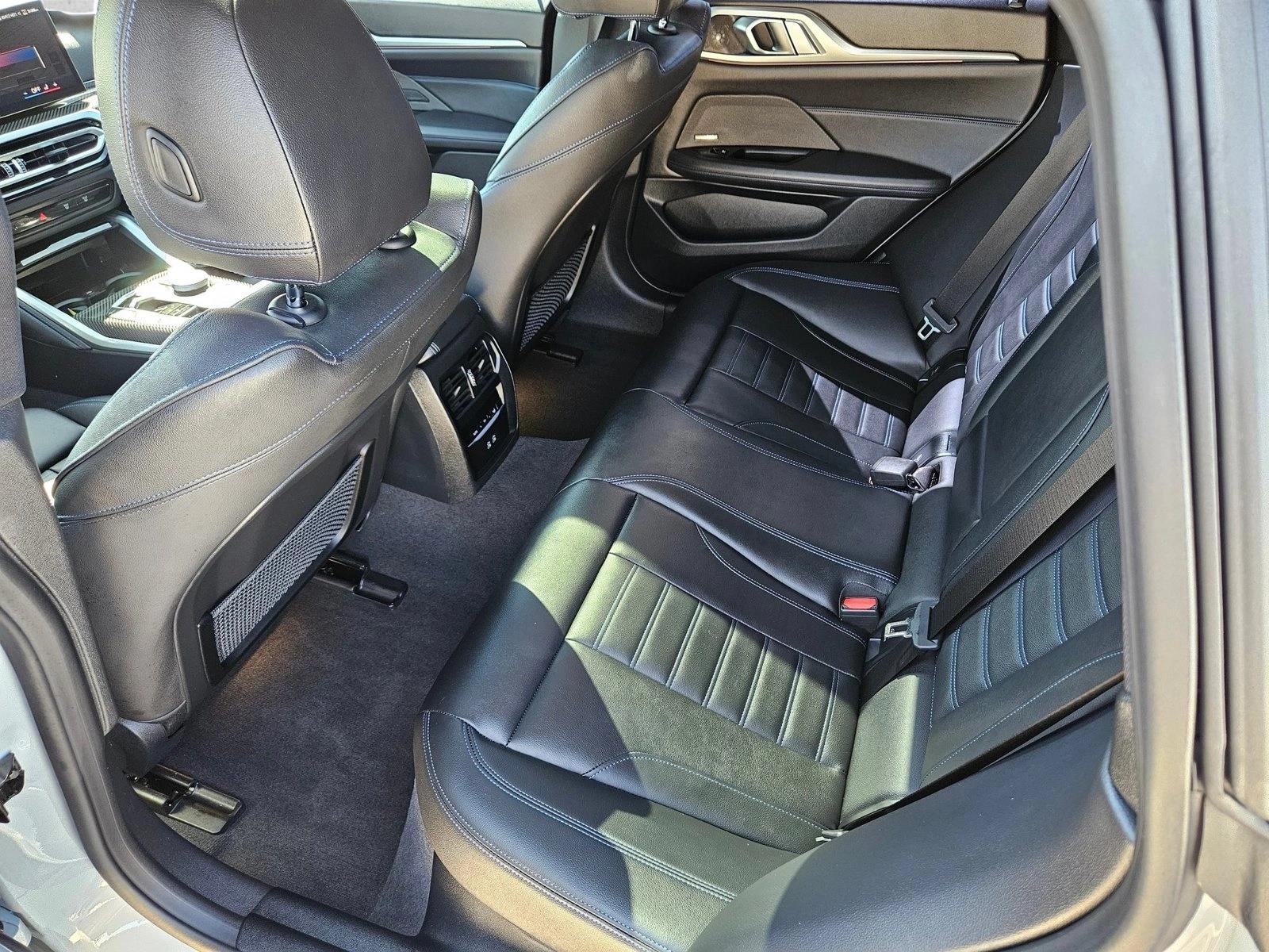 2024 BMW i4 M50 - Photo 19