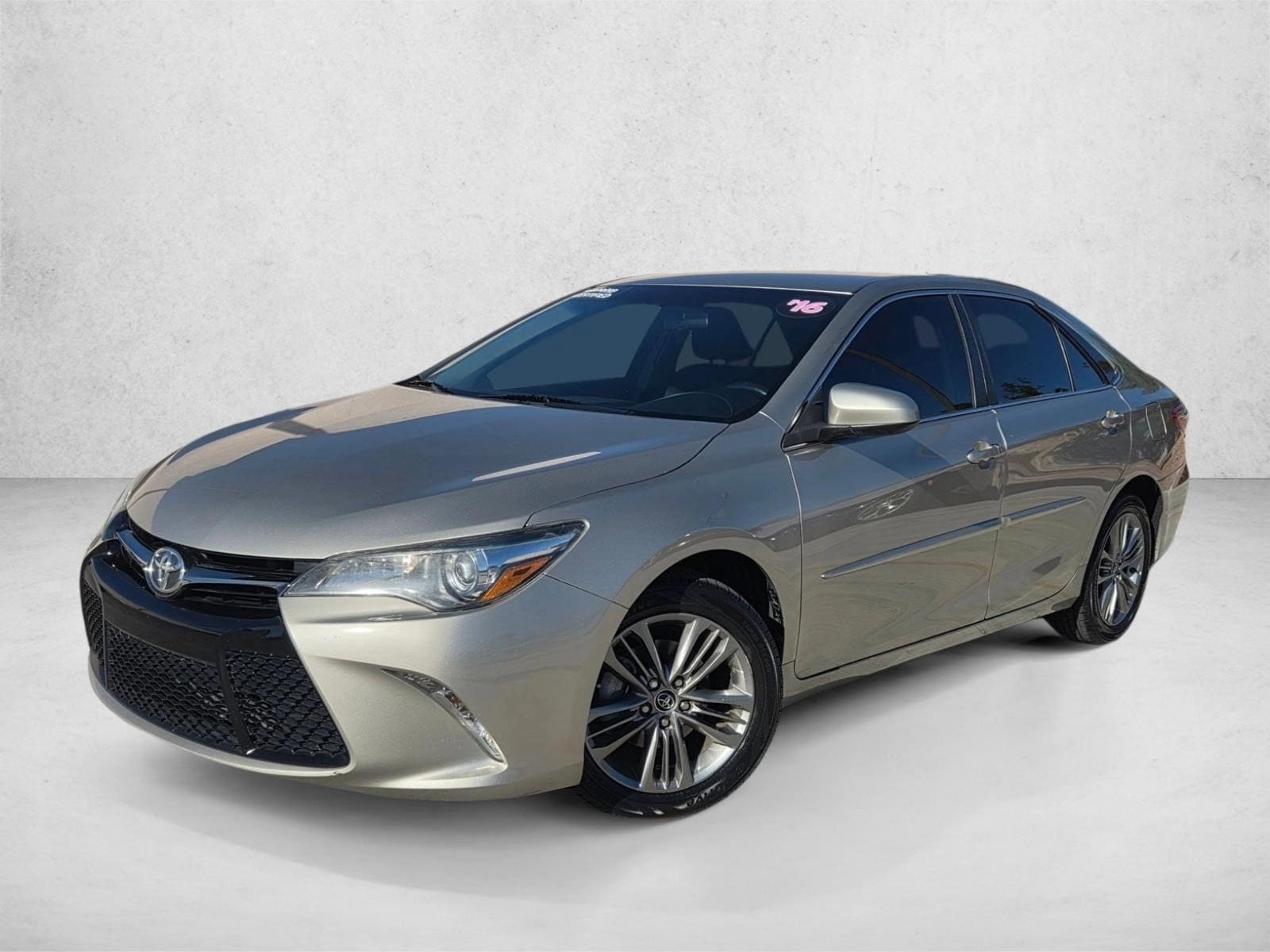 2016 Toyota Camry Special Edition