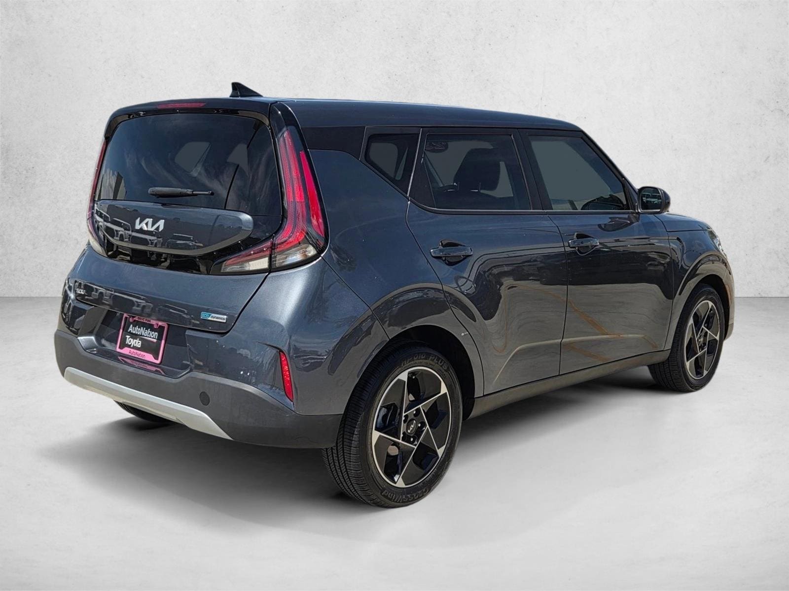 2023 Kia Soul EX - Photo 5