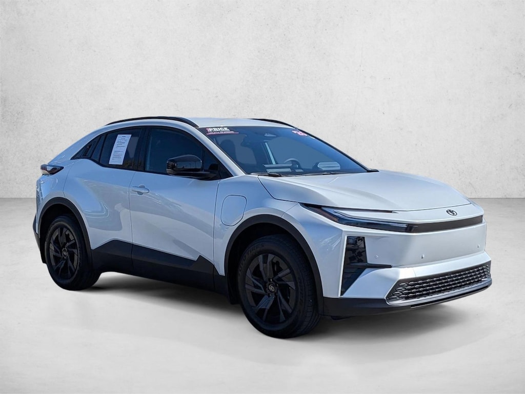 Certified 2026 Toyota C-HR SE SUV
