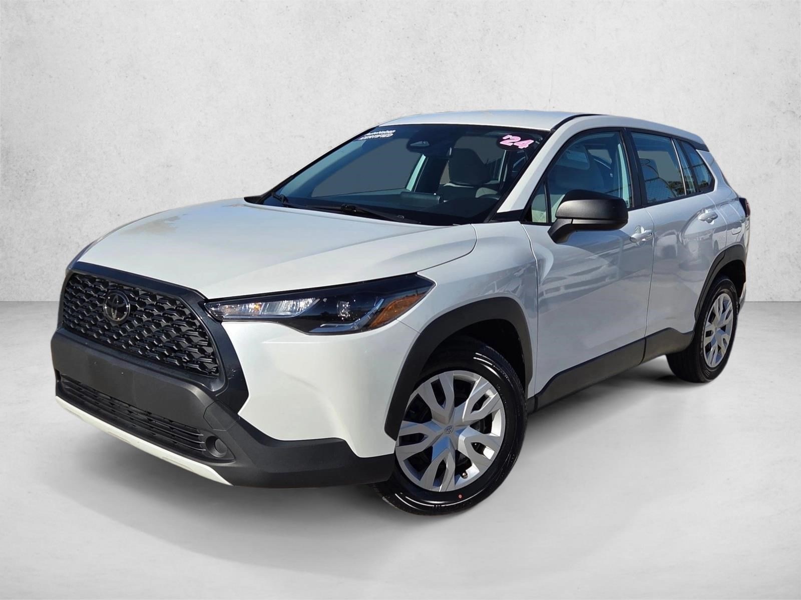 2024 Toyota Corolla Cross L's photo