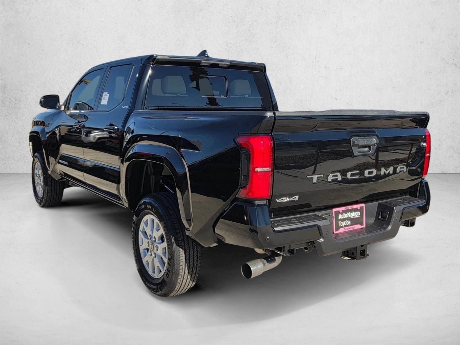 2026 Toyota Tacoma SR5 - Photo 9