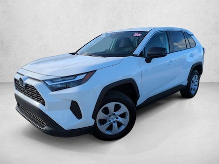 2025 Toyota RAV4 LE SUV