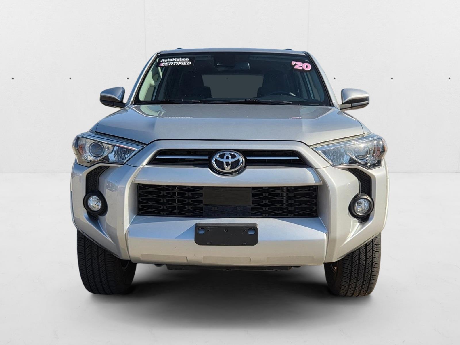 2020 Toyota 4Runner SR5 photo 2