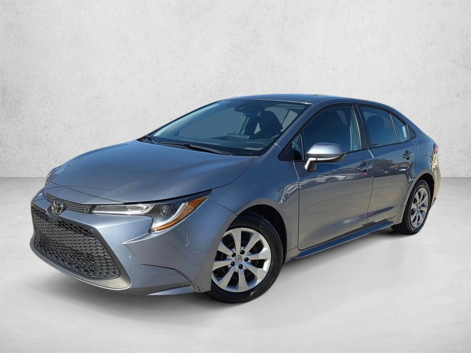 2022 Toyota Corolla LE's photo