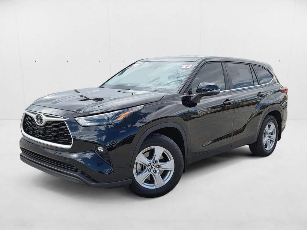Certified 2023 Toyota Highlander LE SUV