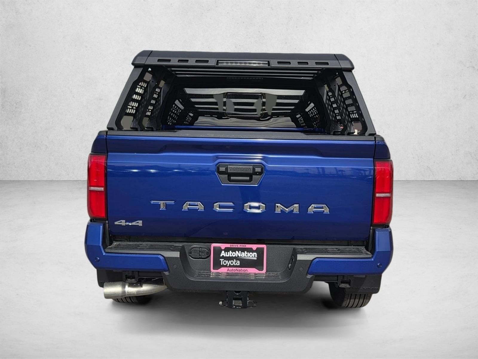 2025 Toyota Tacoma SR5 - Photo 8