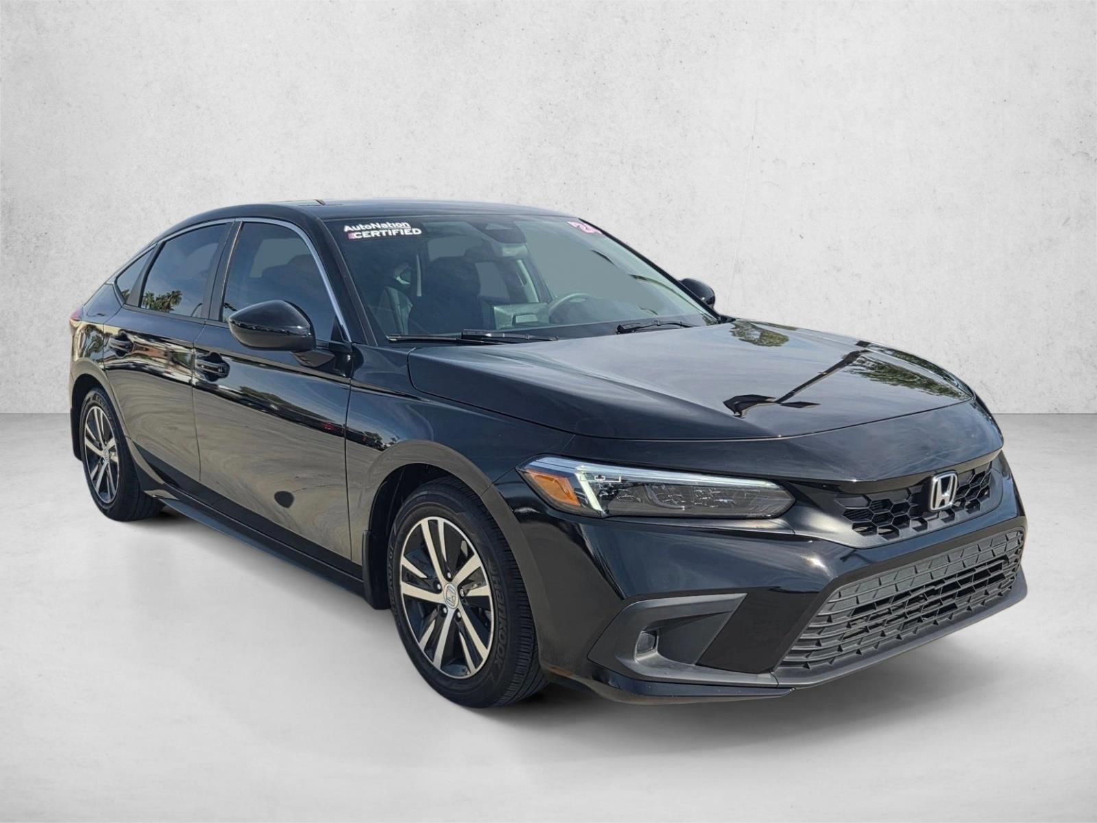 2024 Honda Civic LX Hatchback photo 3