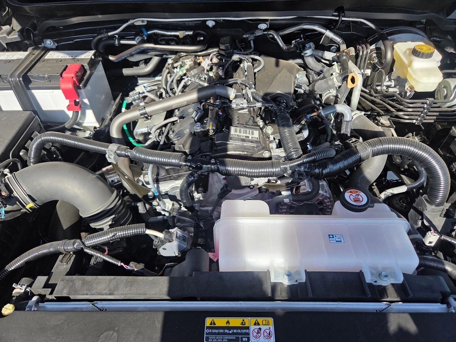 2026 Toyota Tacoma SR5 - Photo 15