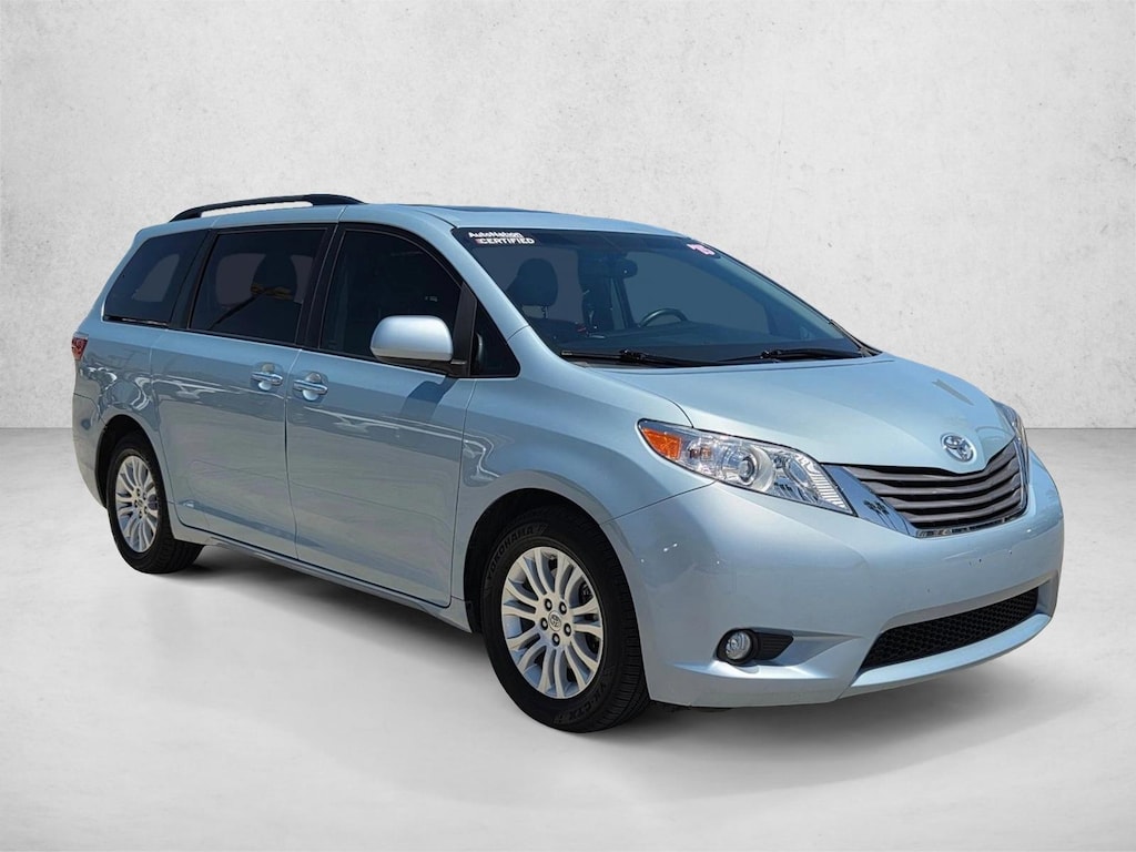 Used 2015 Toyota Sienna XLE Van