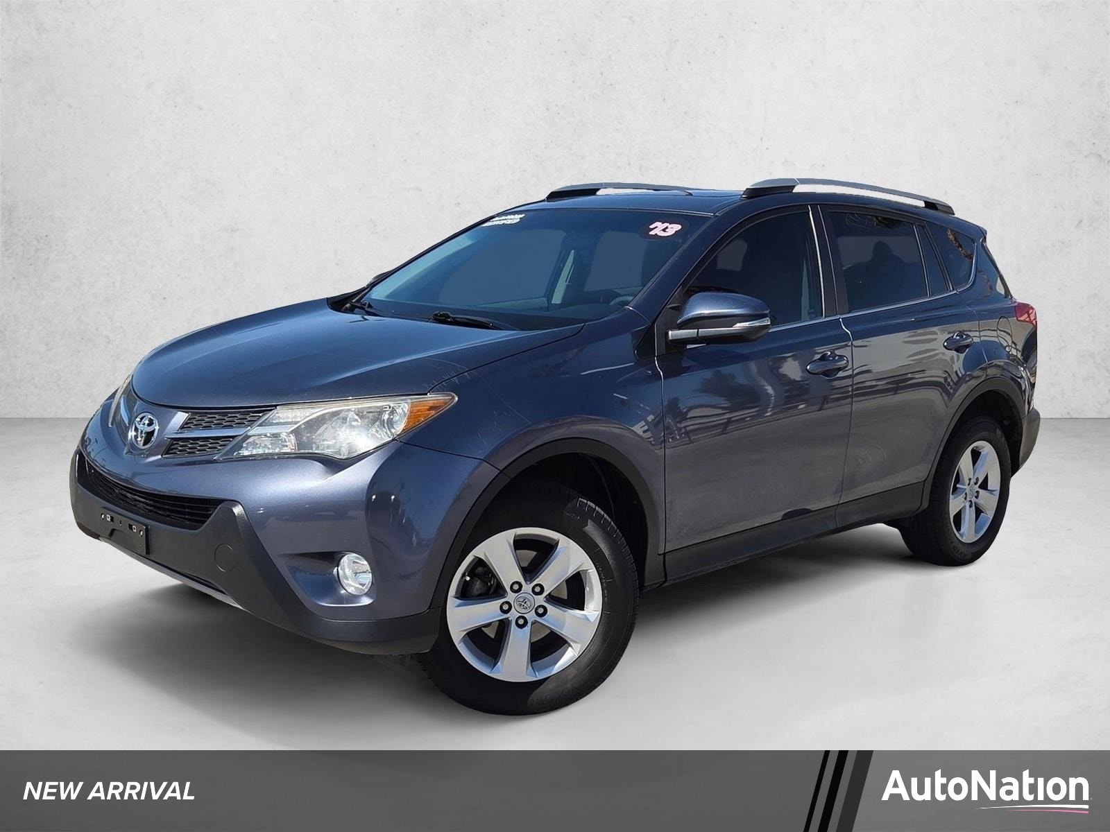 2013 Toyota RAV4 XLE's photo