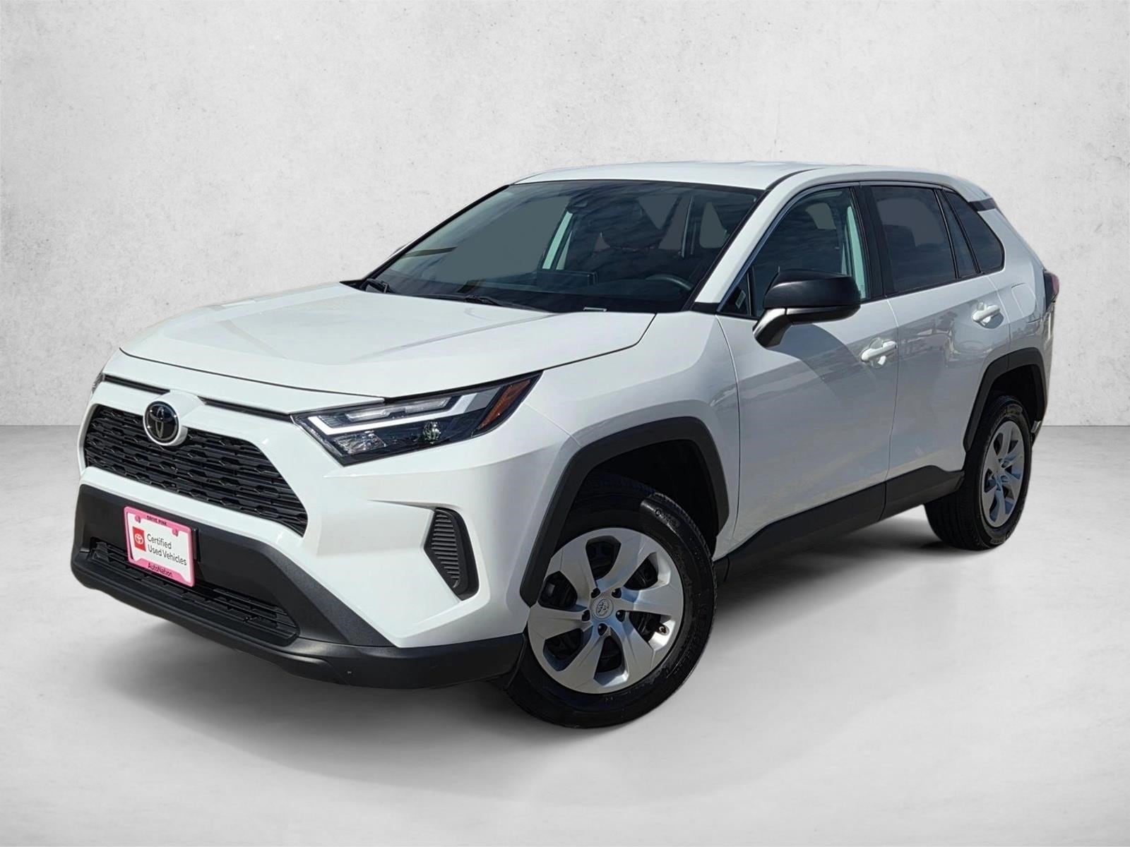 2025 Toyota RAV4 LE