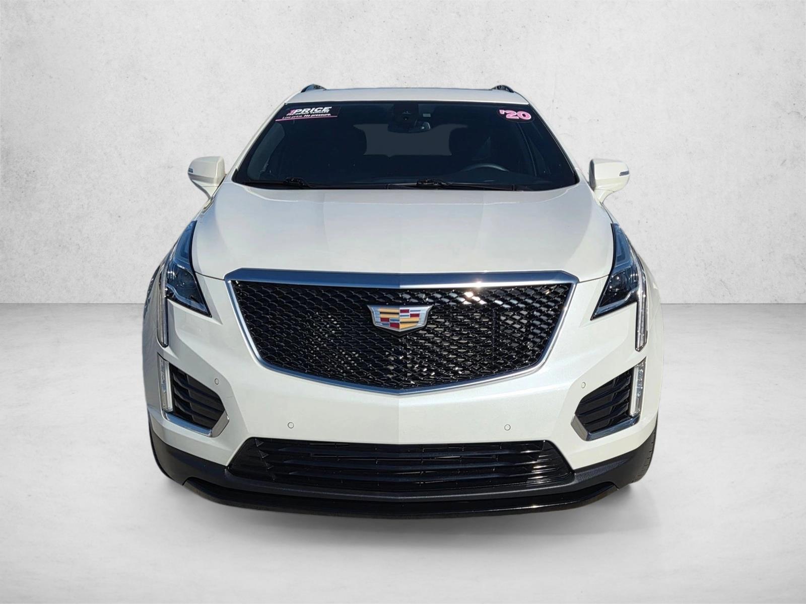 2020 Cadillac XT5 Sport photo 2