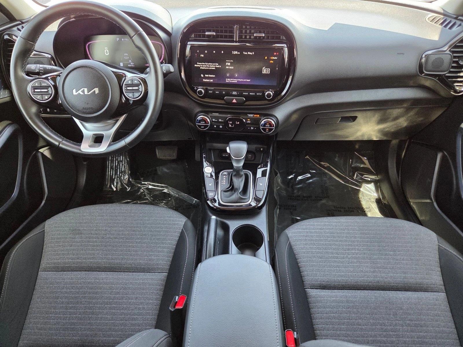 2023 Kia Soul EX - Photo 16