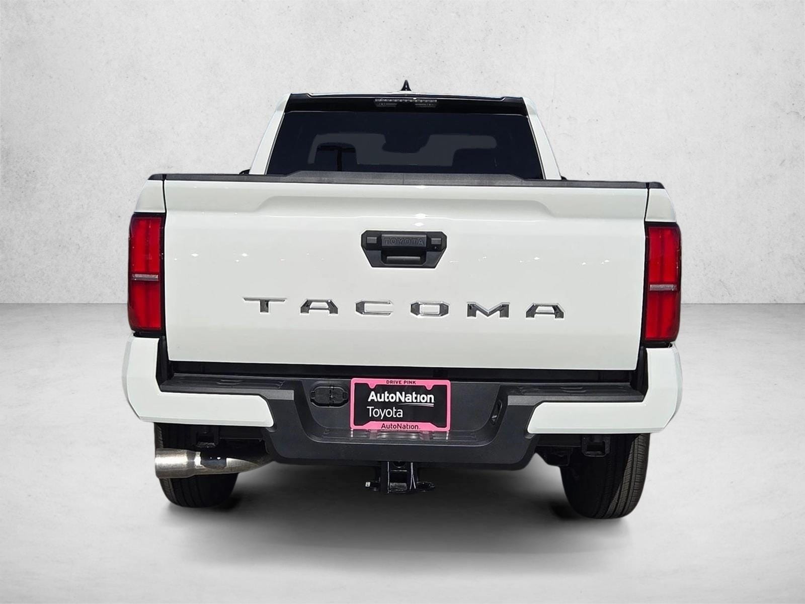2026 Toyota Tacoma SR5 - Photo 8