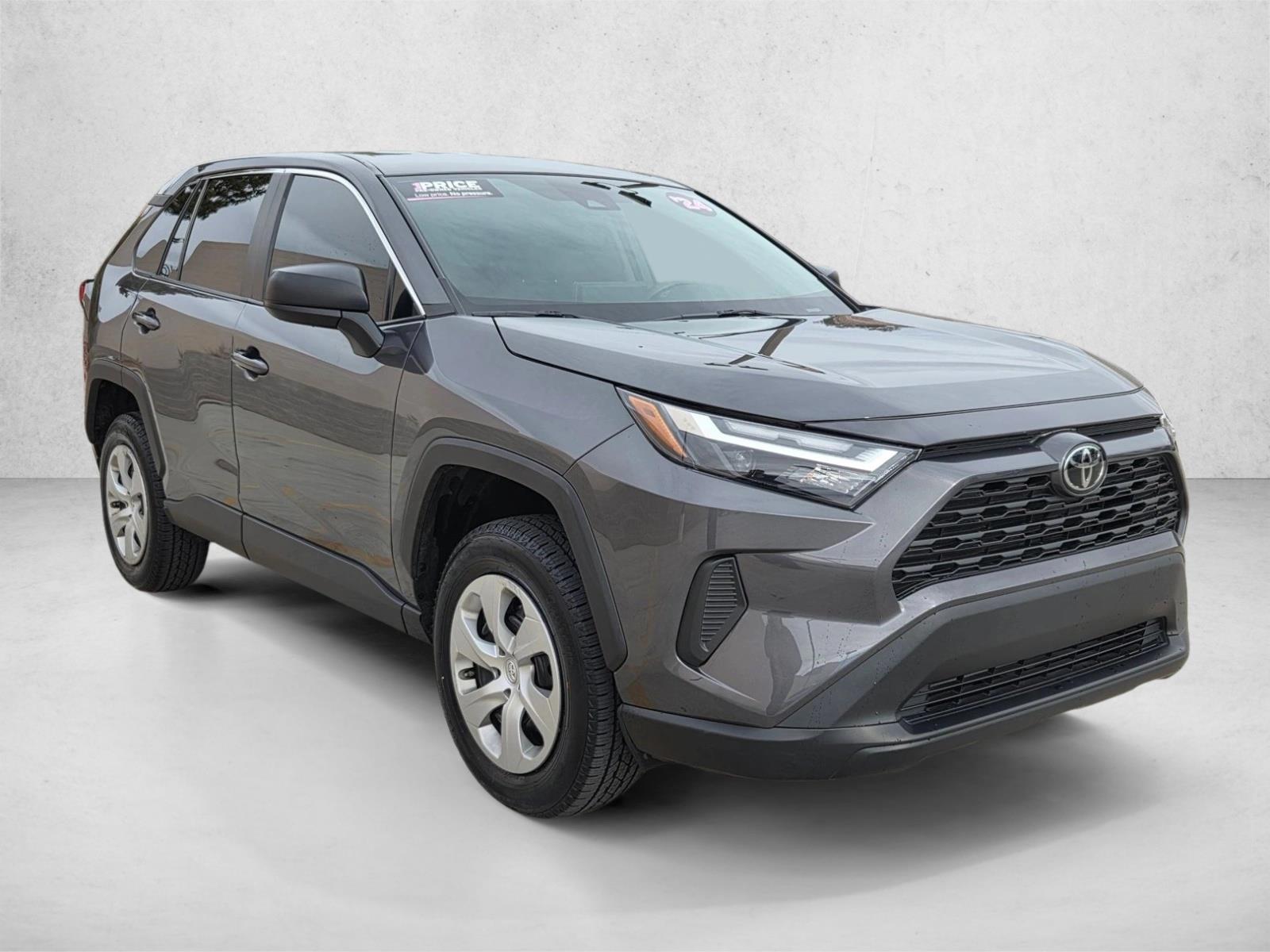 2024 Toyota RAV4 LE photo 3